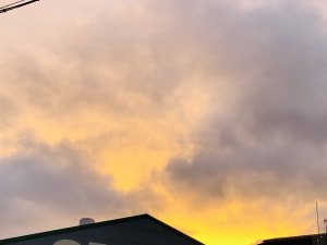 不思議な雨からの綺麗な空